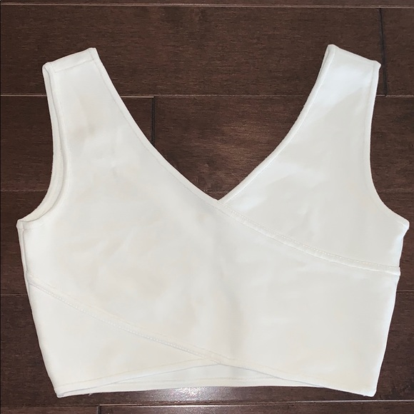BCBG Tops - Bandage crop top